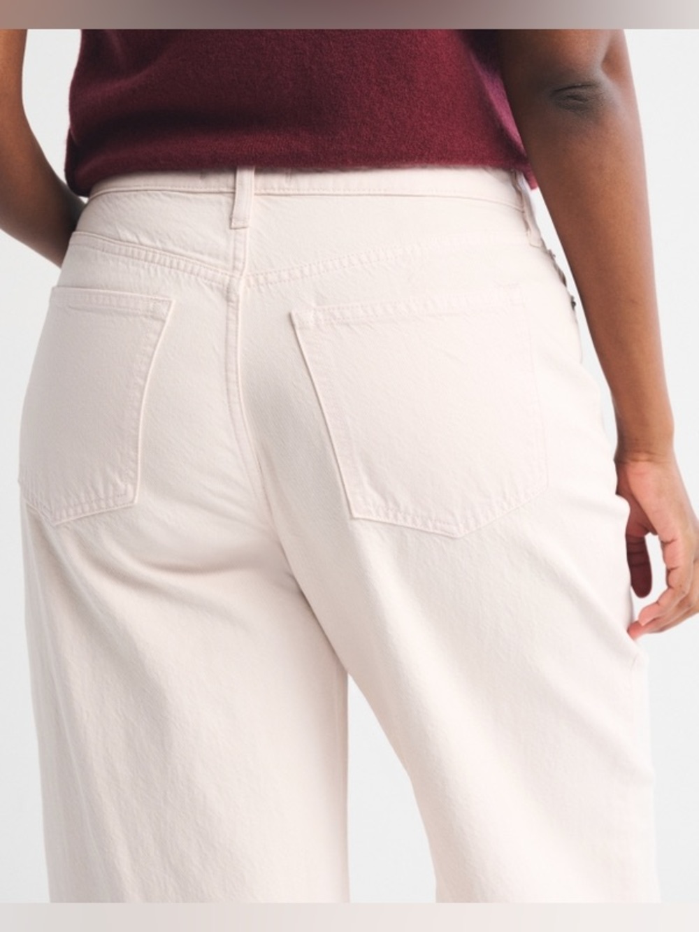 Abercrombie 90’s Relaxed Straight Jean Light Pink - Picture 6 of 12